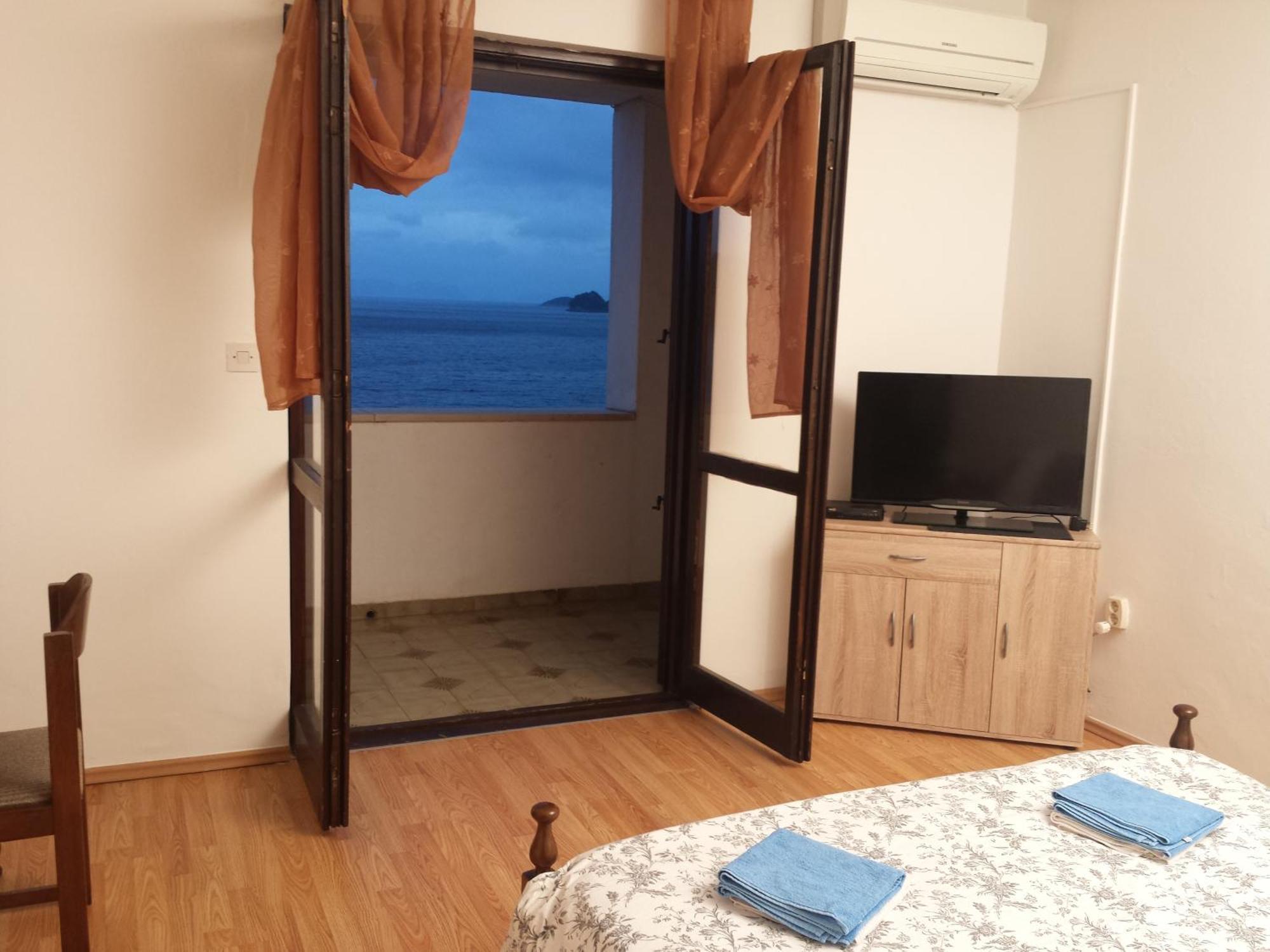 Apartments "Villa Mungos" Sobra ภายนอก รูปภาพ