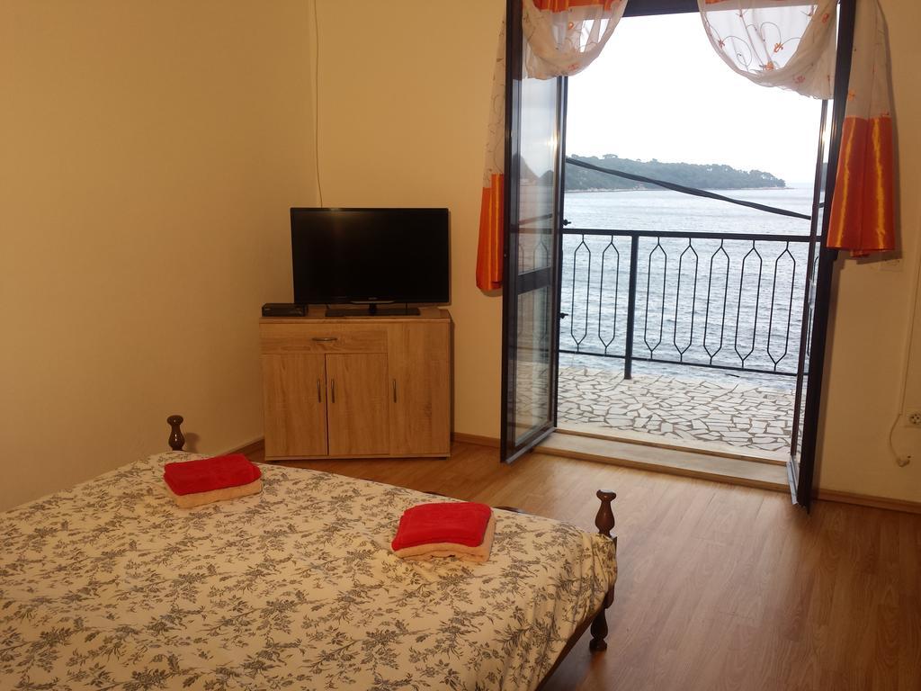 Apartments "Villa Mungos" Sobra ภายนอก รูปภาพ