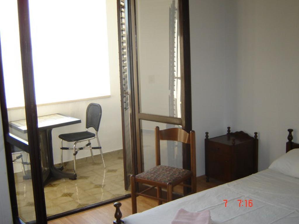 Apartments "Villa Mungos" Sobra ภายนอก รูปภาพ